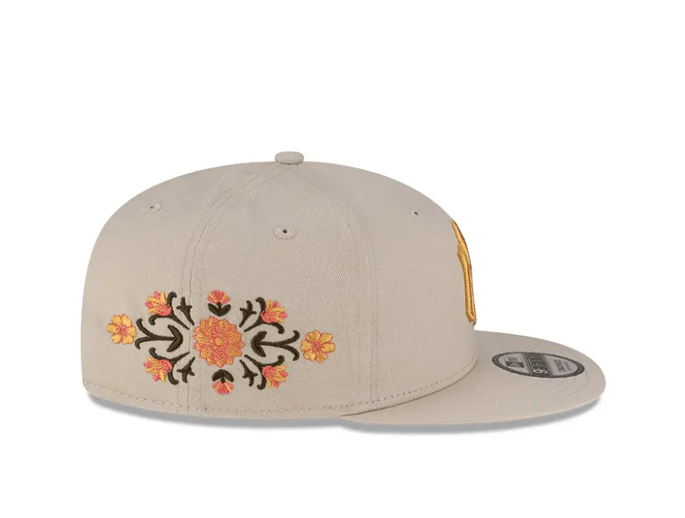 Jockey New Era Mlb 950 New York Yankees Unisex Floral Beige - Image 4
