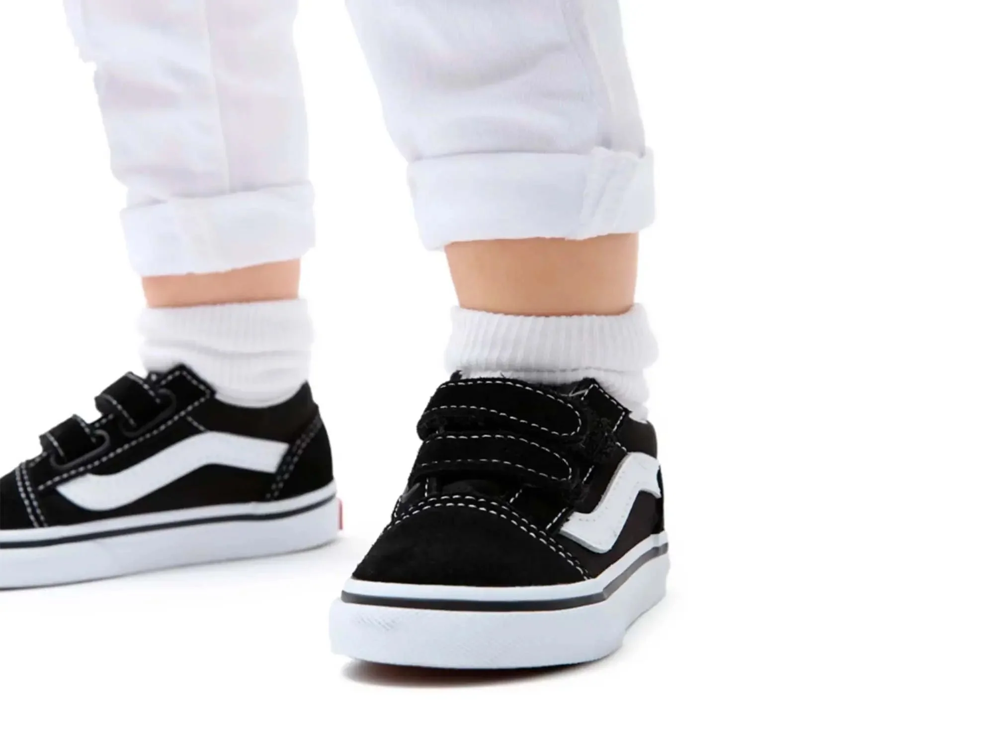 Zapatilla Vans Old Skool V Infantil Negro - Image 7