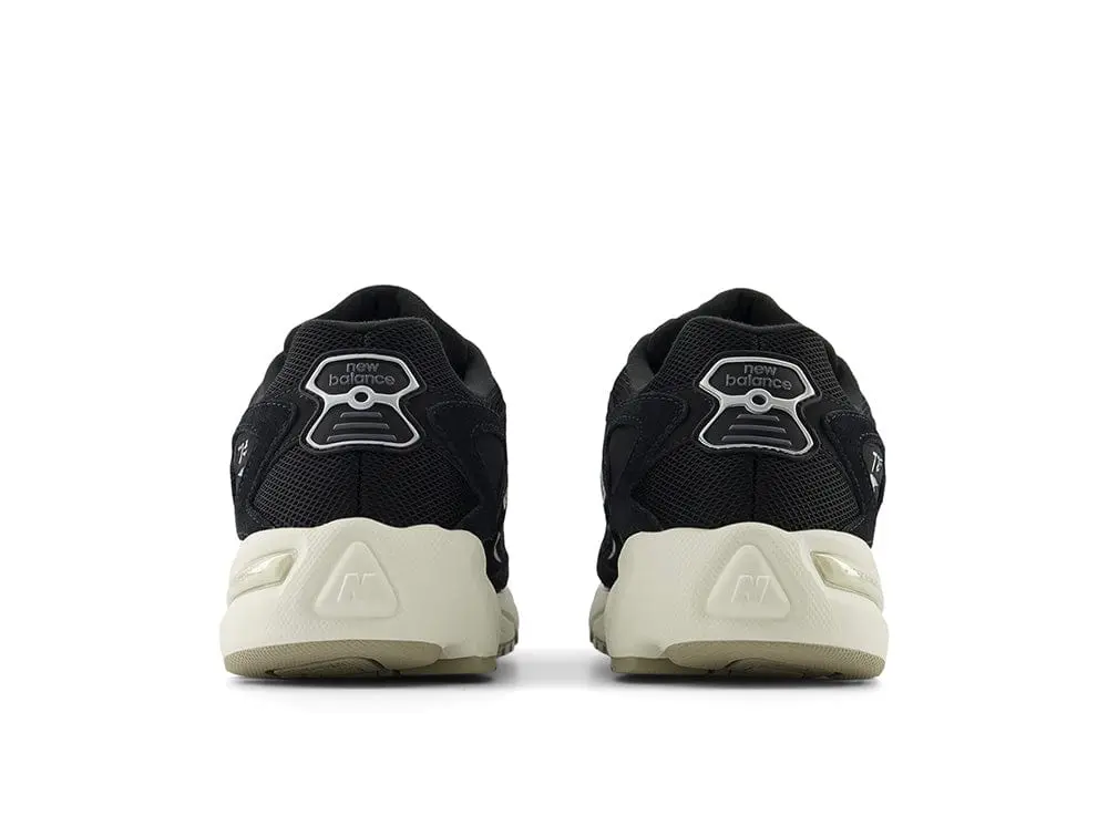 Zapatilla New Balance 725 Unisex Negro - Image 4