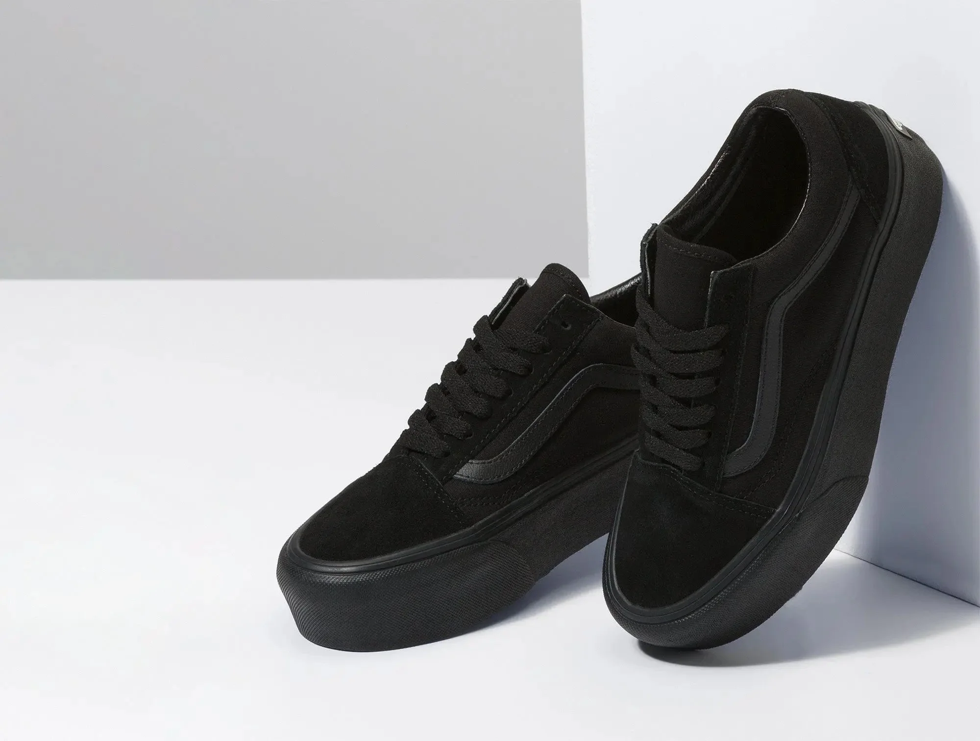 Zapatilla Vans Old Skool Stackform Mujer Mono Negro - Image 3